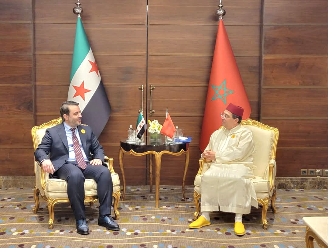 وزير الخارجية المغربي يلتقي نظيره السوري في مكة