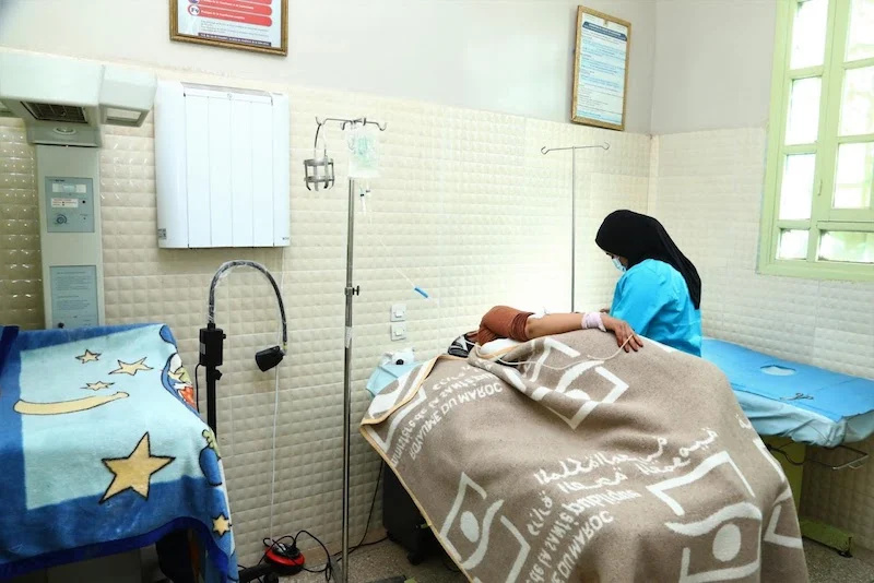 أساتذة كلية الطب والصيدلة بالرباط يضربون احتجاجا على وضع المستشفيات الجهوية