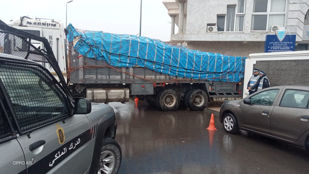 درك أسفي يحجز شاحنة محملة بـ 16.5 طنا من المخدرات