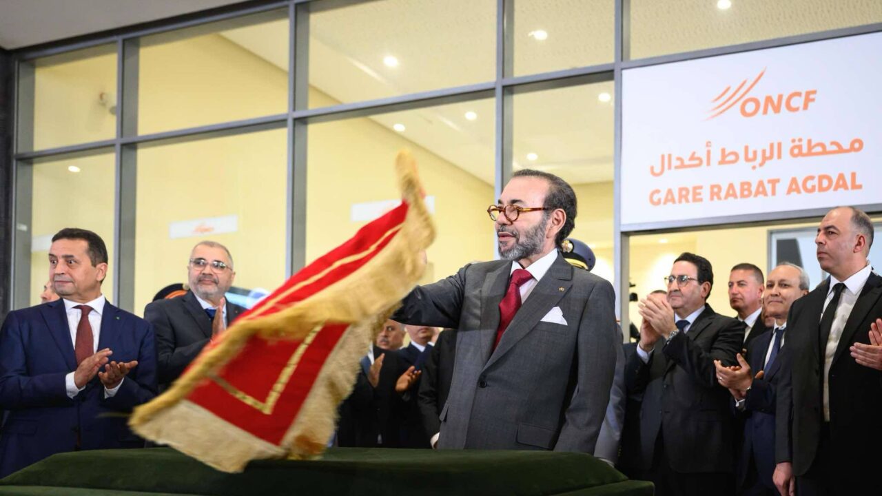 الملك يُعطي انطلاقة أشغال إنجاز الخط السككي فائق السرعة LGV الرابط بين القنيطرة ومراكش