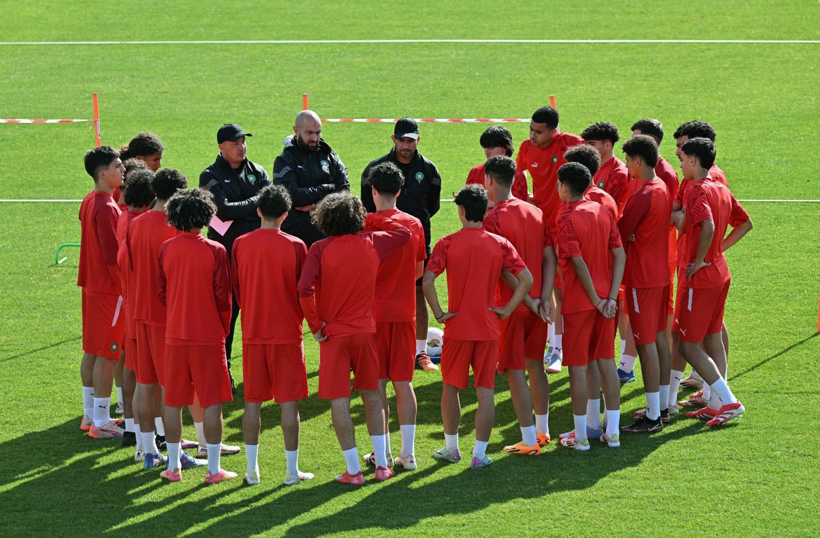 المنتخب المغربي للناشئين يواجه كندا واليابان وديا استعداداً لكأس العالم بقطر