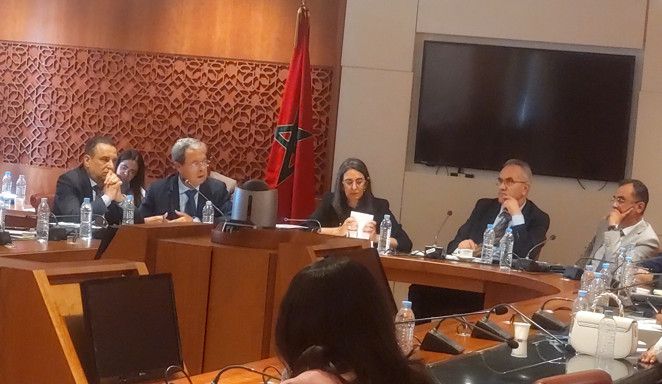 زغنون: في غضون شهرين ستتحول قناة 2m إلى شركة تابعة للشركة الوطنية للإذاعة والتلفزة