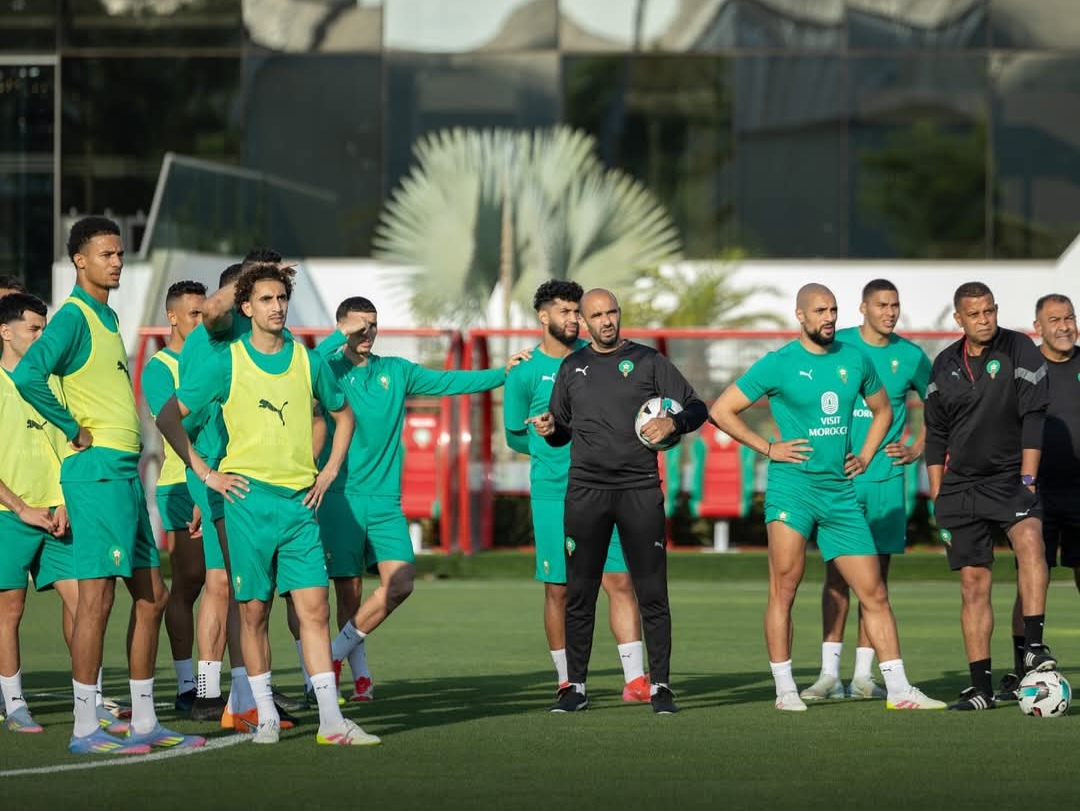 المنتخب المغربي يتوجه إلى فاس ويختتم تحضيراته استعدادا لمواجهة تونس