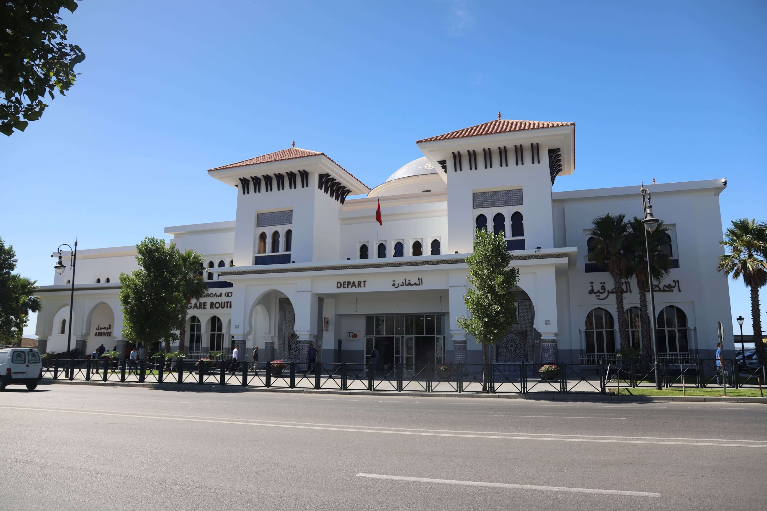 فتح تحقيق في وفاة شخص في طنجة ابتلع كيس مخدرات وحاول الفرار من رجال الأمن
