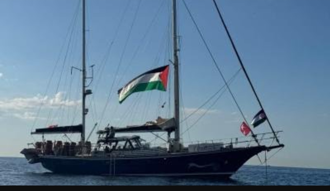 سفينة "مادلين" تقترب من غزة وسط استنفار إسرائيلي وتحذيرات دولية