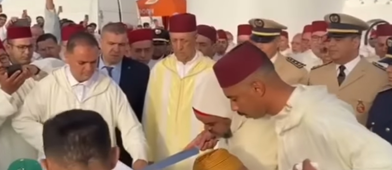 بعد إعفاء واليي فاس ومراكش بسبب ذبح الكبش.. التحقيقات قد تسقط رؤساء مجالس علمية وموظفين
