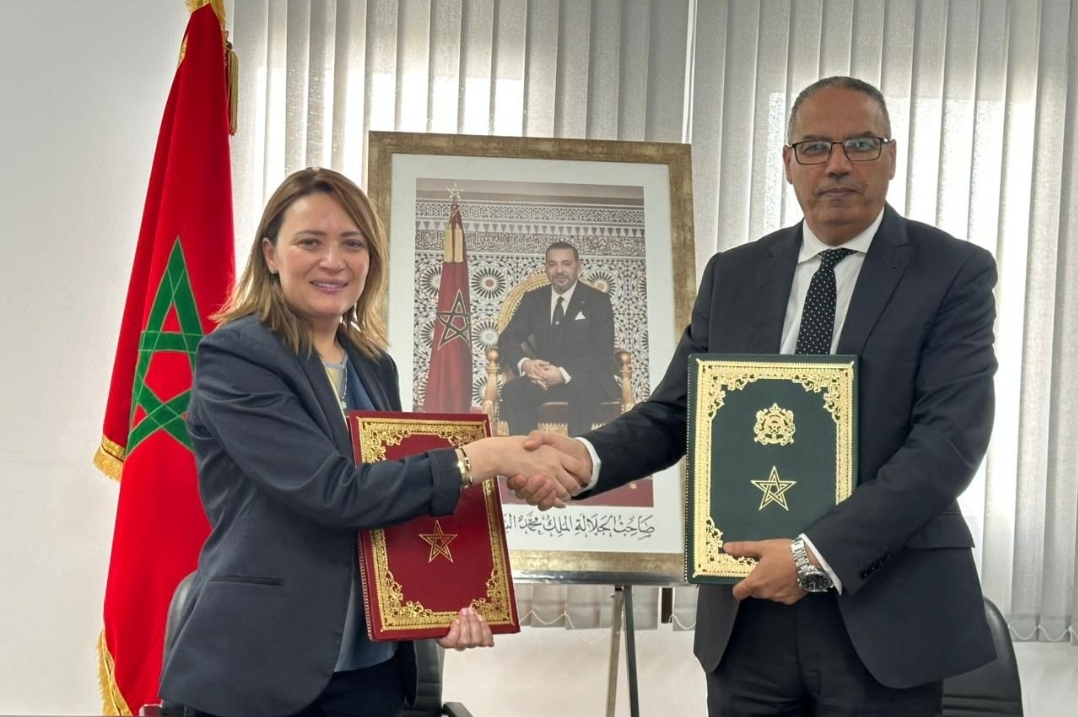 بنسعيد يدعم مديرة "لانابيك" ضد السكوري بتوقيع اتفاقية معها لتعزيز إدماج الشباب