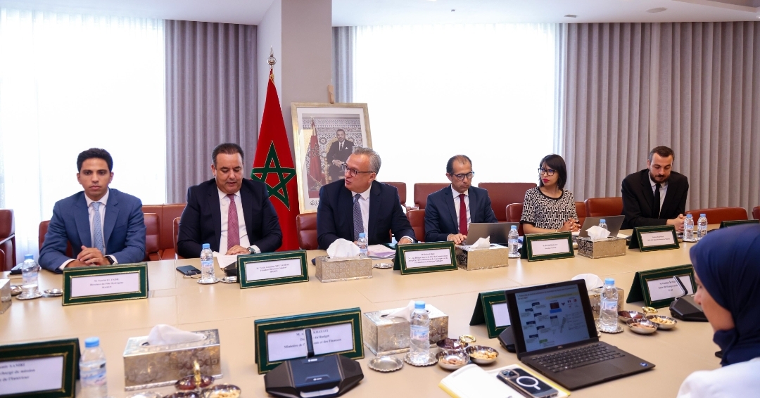 اجتماع لحجز عقار يتعلق بمشروع الهيدروجين الأخضر لفائدة تحالف شركات دولية
