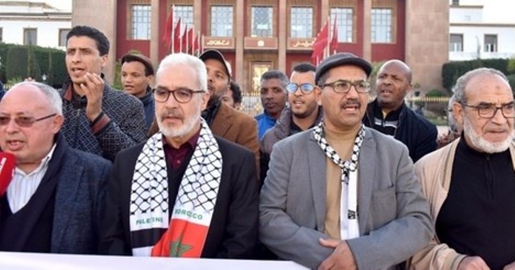المرصد المغربي لمناهضة التطبيع يدين الهجوم على "حنظلة" ويطالب بحماية المغربي محمد البقالي