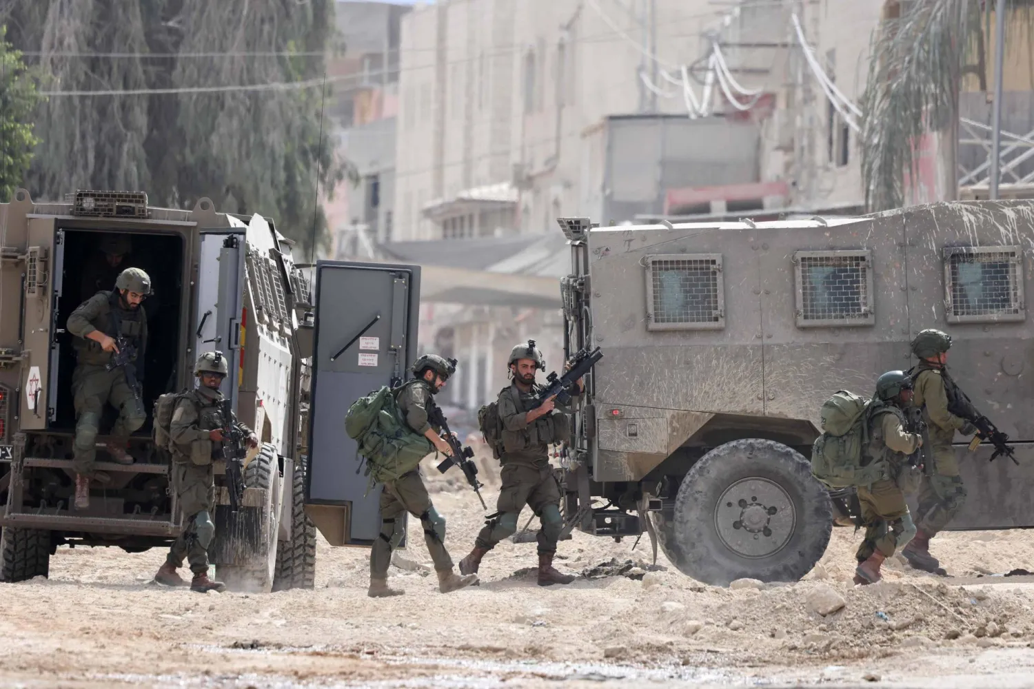 إسرائيل تصادق على مشروع استيطاني يفصل شمال الضفة عن جنوبها والسلطة الفلسطينية تدينه وتطالب بتدخل دولي