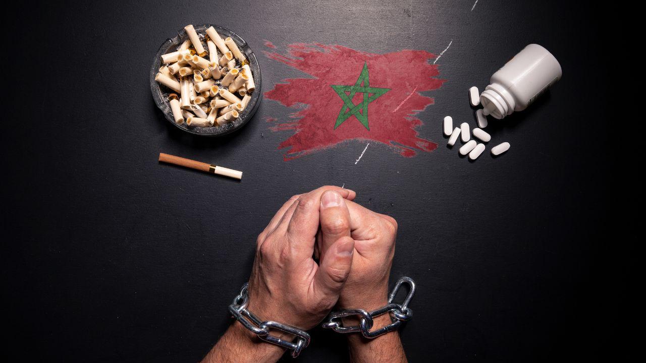 تقرير : ارتفاع مقلق في نسبة الإدمان وسط الشباب في المغرب