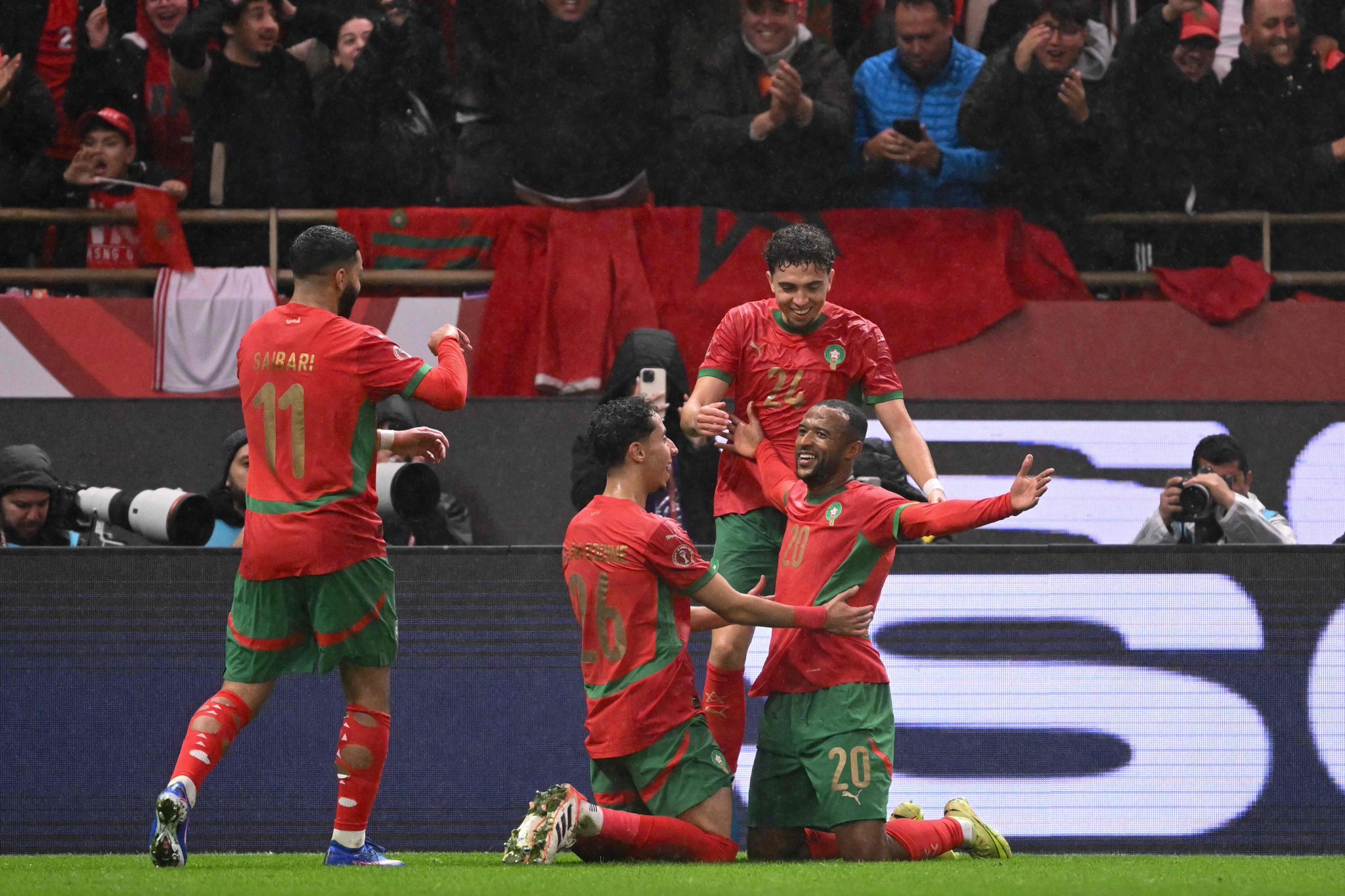 "كان" 2025: المنتخب المغربي يفتتح مبارياته بانتصار قوي على جزر القمر