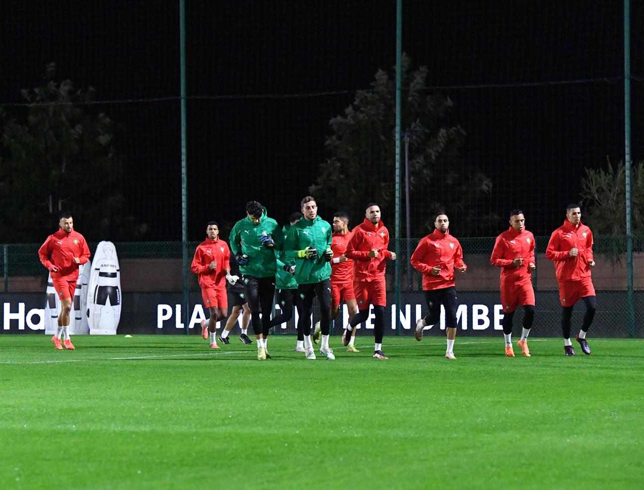 "كان" 2025... المنتخب المغربي يبدأ تحضيراته تأهبا لمواجهة جزر القمر في مباراة الافتتاح