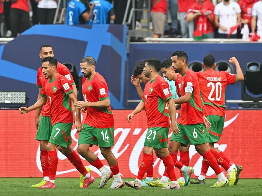 كأس العرب.. المنتخب المغربي يواجه عمان وعينه على الانتصار لحسم تأهله إلى ربع النهائي