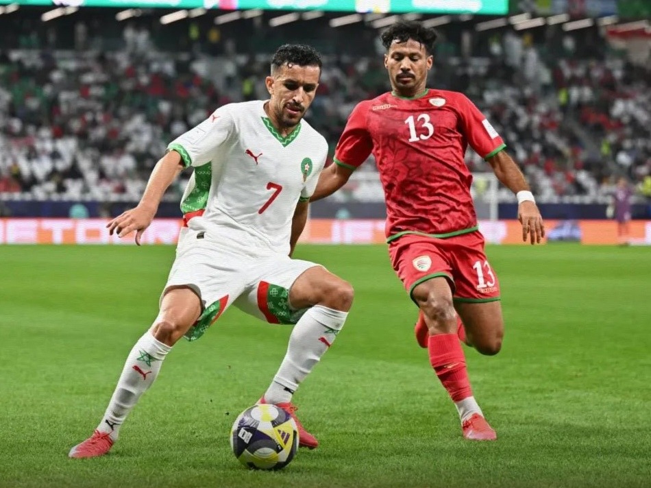 كأس العرب: تعادل المغرب أمام عُمان يؤجل حسم التأهل إلى مواجهة السعودية