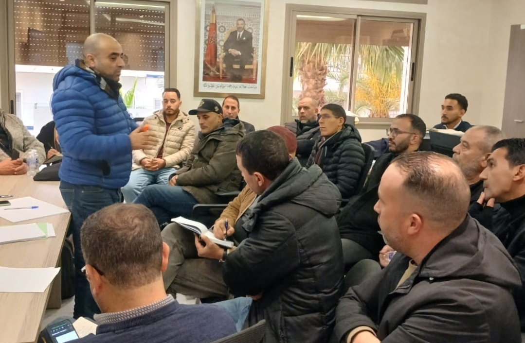 وكالة تقنين الأنشطة المتعلقة بالقنب الهندي تعقد لقاءات مع الفلاحين وتحذرهم من سحب التراخيص