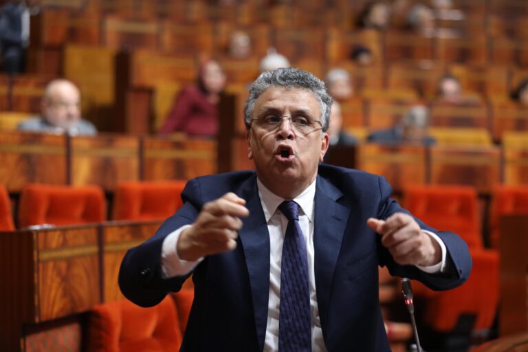 وهبي: مستعد لمناقشة مضامين قانون المحاماة دون سحبه... وأقبل الإهانة واللعن مقابل الإصلاح