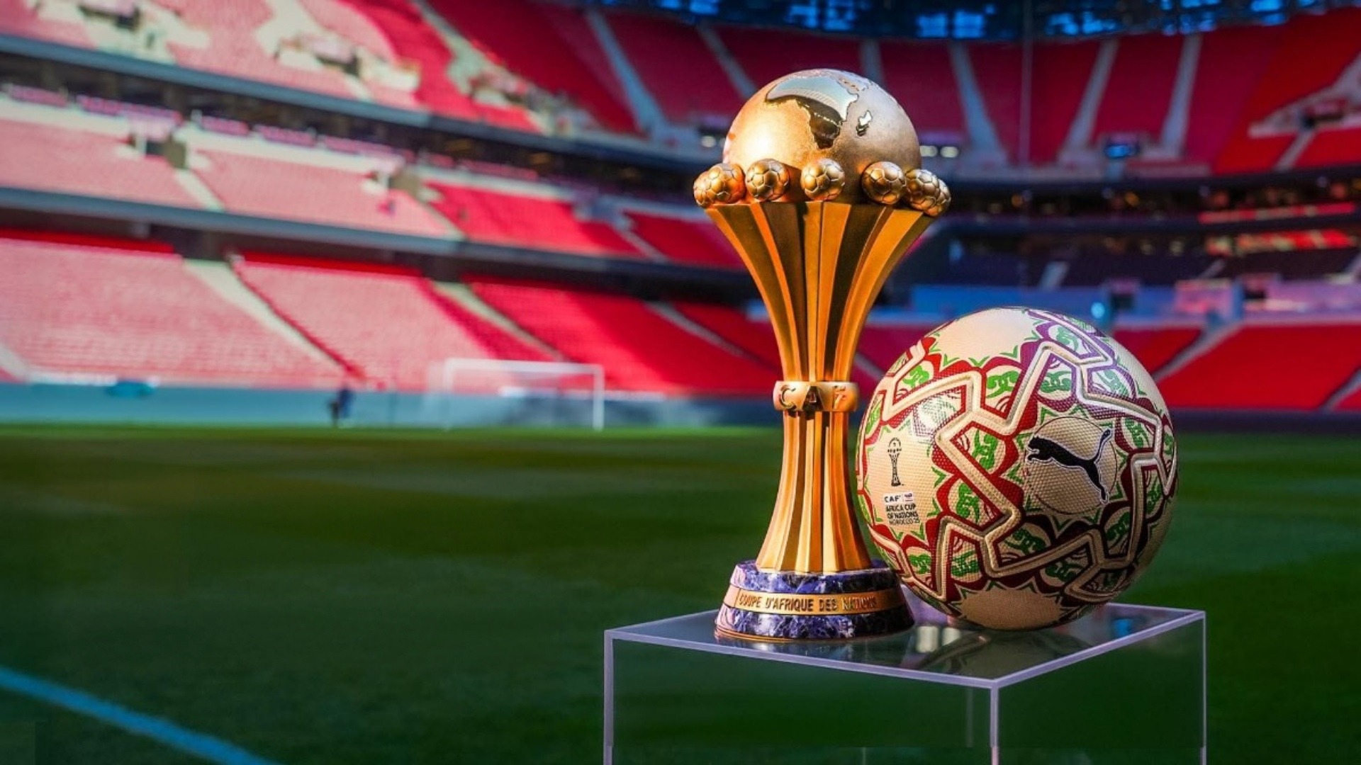 "كاف" يكشف عن كرة نهائي "كان" المغرب 2025.. تحاكي الزليج المغربي بلمسة ذهبية