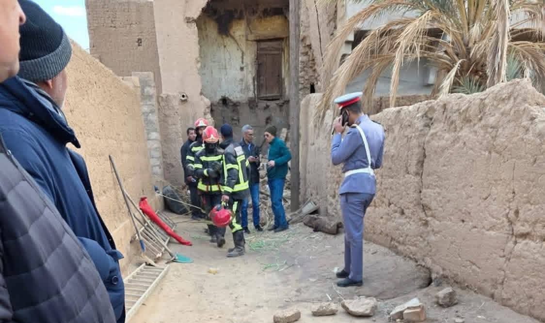 انهيار منزل طيني يودي بحياة خمسيني في نواحي زاكورة