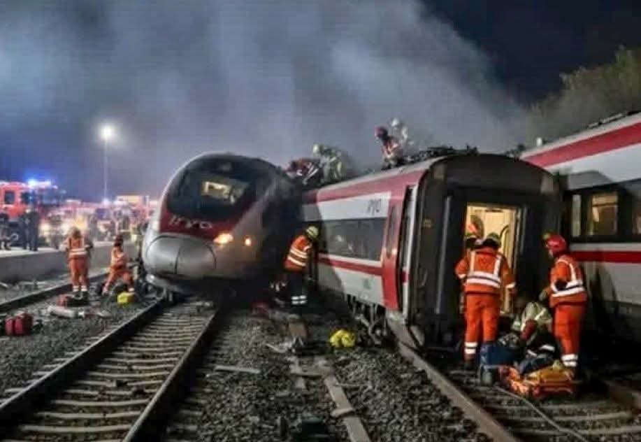 ارتفاع حصيلة تصادم القطارين في إسبانيا إلى 39 قتيلا