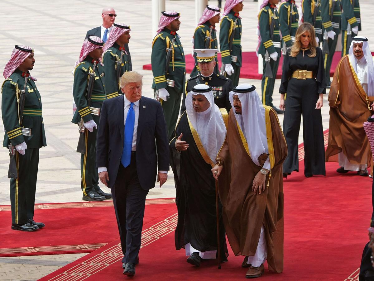 وساطة خليجية تُبعد شبح المواجهة بين واشنطن وطهران
