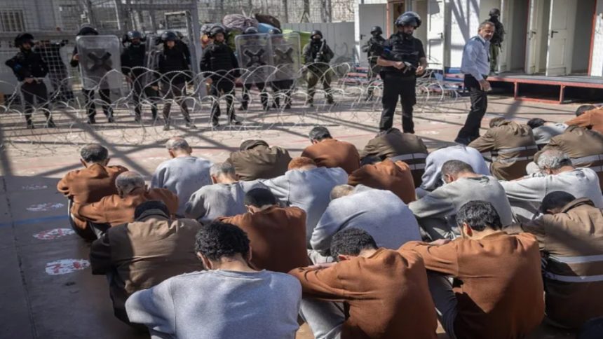 مفوض الأمم المتحدة لحقوق الإنسان: تطبيق القانون الإسرائيلي للإعدام على الفلسطينيين سيكون بمثابة "جريمة حرب"