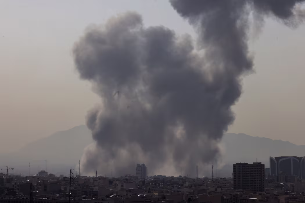 صحيفة أمريكية: حرب واشنطن على إيران تعيد إلى الواجهة أخطاء غزو العراق قبل أكثر من عقدين