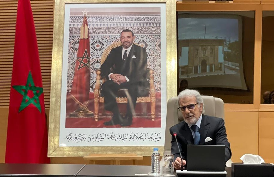 والي بنك المغرب يحذر من تحميل المستهلك المغربي وحده تداعيات حرب الشرق الأوسط