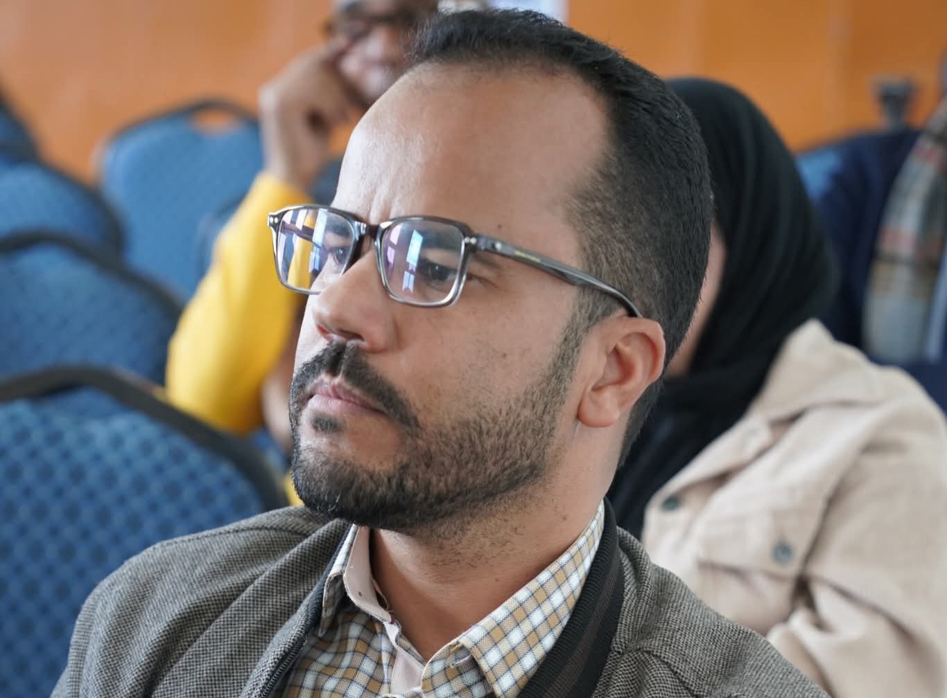 سعد برادة وزير التربية الوطنية يواجه ناشطًا تربويًا قضائيا بسبب نشره فيديوهات عن اختلالات “مدارس الريادة”