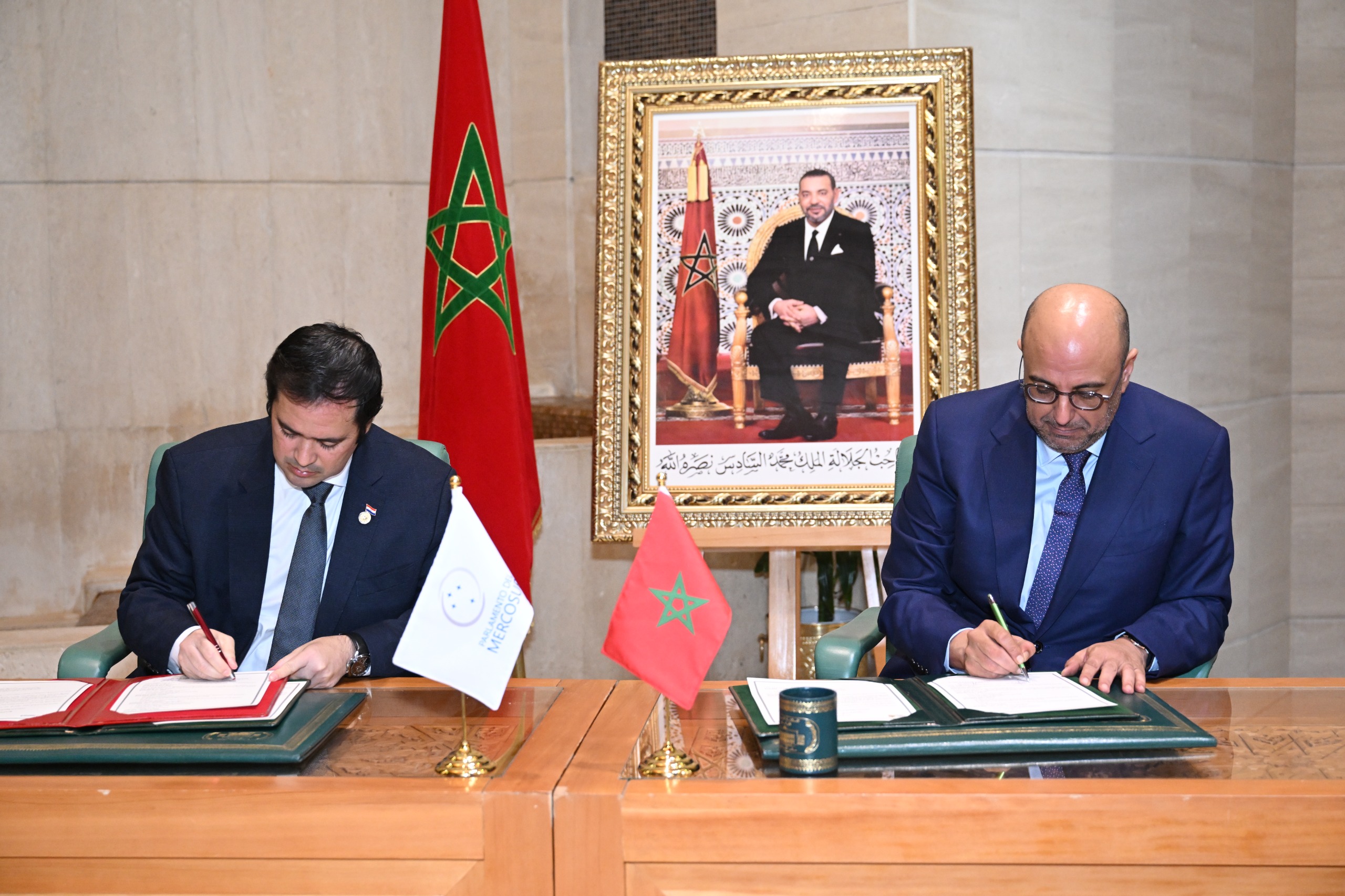 مذكرة تفاهم بين مجلس المستشارين وبرلمان “الميركوسور” لتعزيز الشراكة الاقتصادية ودعم الحكم الذاتي