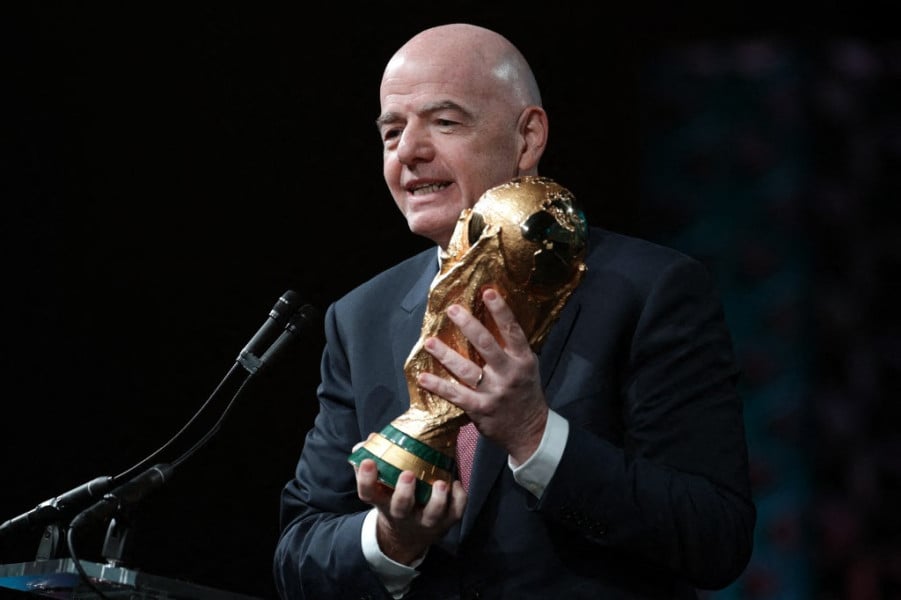 فيفا يندد بارتفاع أسعار النقل إلى ملعب ميتلايف قبل مونديال 2026