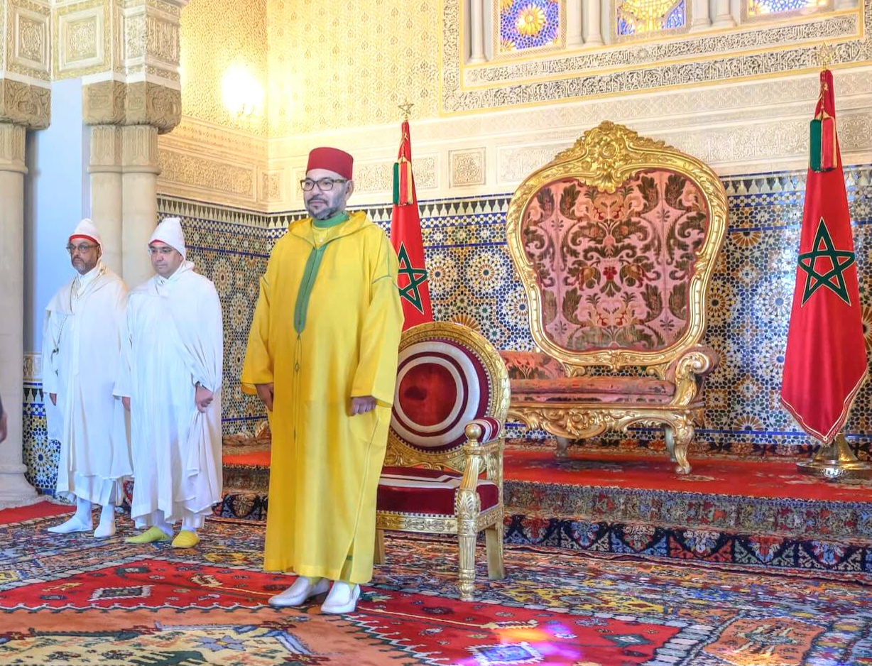 الملك محمد السادس يستقبل بالرباط عددا من السفراء الأجانب