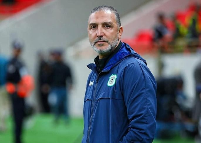 أولمبيك الدشيرة يعلن فك الارتباط مع المدرب مراد الراجي بالتراضي