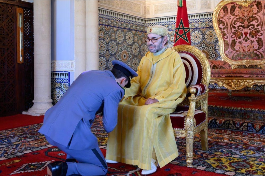 الملك محمد السادس يعين الأمير مولاي الحسن منسقا لمكاتب ومصالح القيادة العامة للقوات المسلحة الملكية