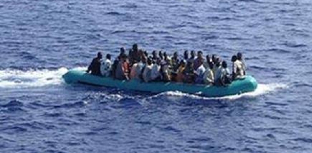 هل تحولت بوقنادل إلى نقطة جديدة للهجرة السرية؟.. إحباط محاولة بسواحل سلا وتوقيف شبكة للاتجار بالبشر