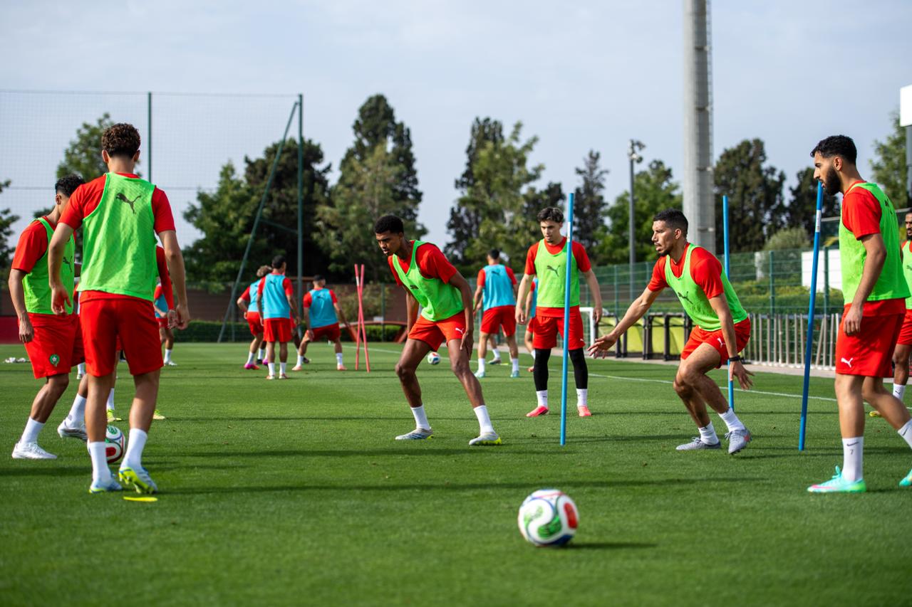 انطلاق التجمع الإعدادي للمنتخب المغربي قبل الحسم في قائمة المونديال