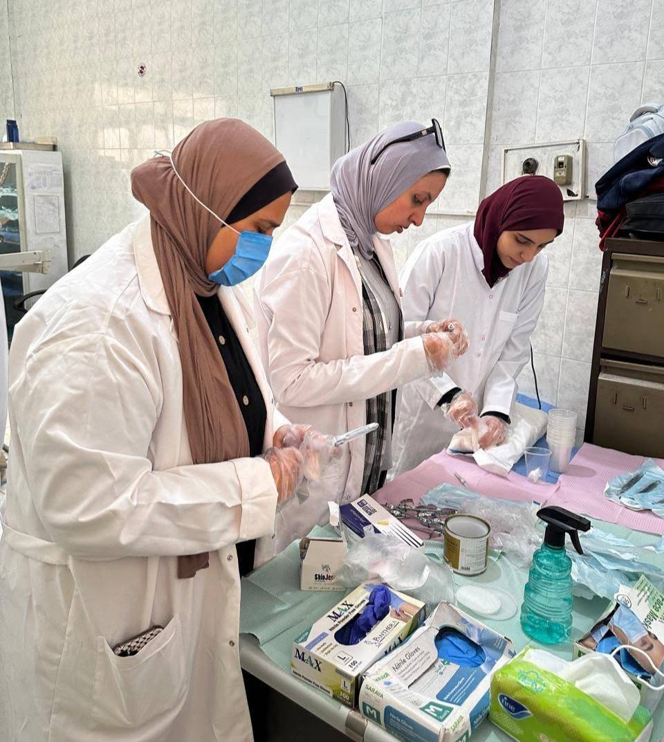السلطات تحقق في اتهامات بالتحرش داخل مستشفى جامعي بمصر