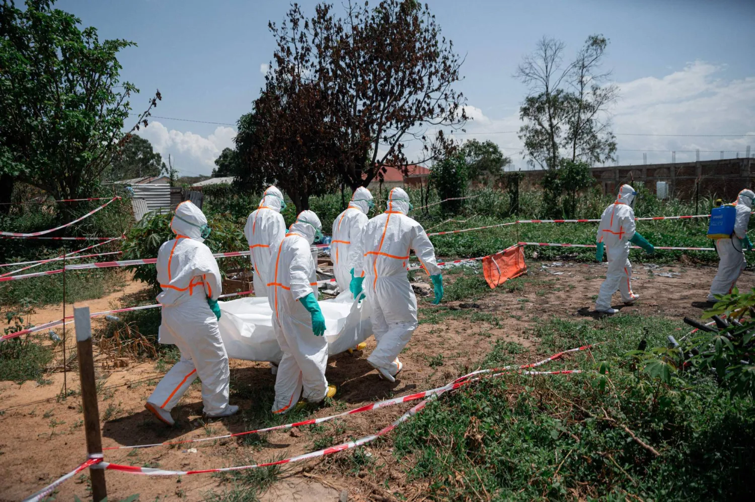 بسبب إيبولا.. وفاة أكثر من 200 شخص في الكونغو الديموقراطية