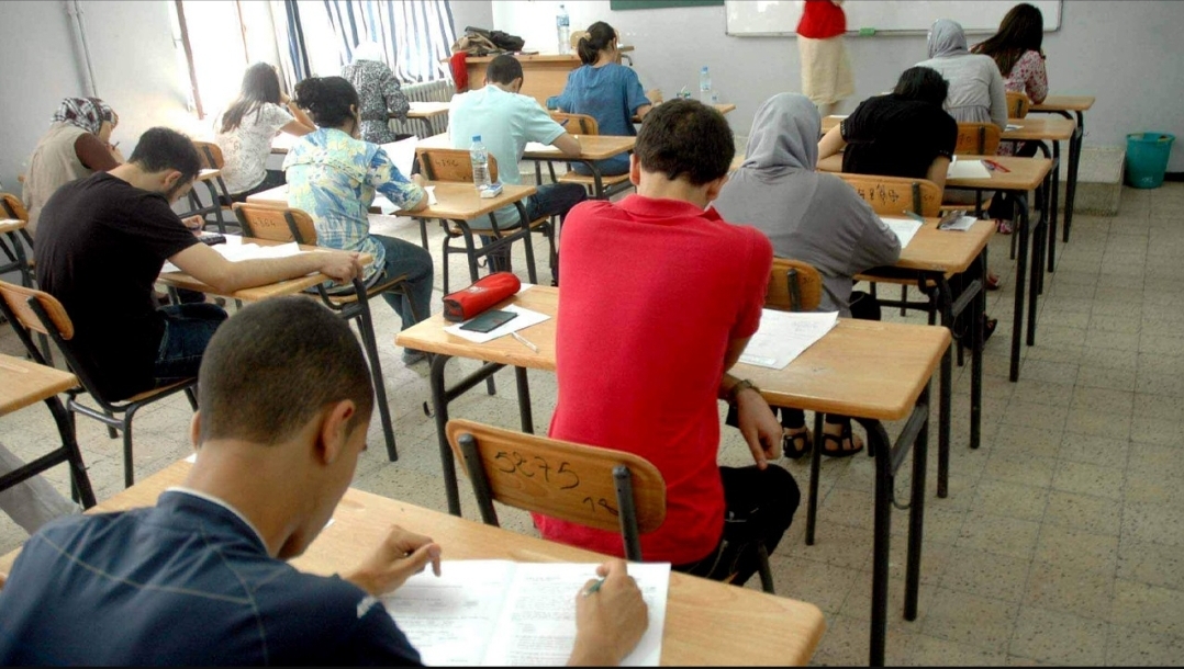 نسبة النجاح في البكالوريا تبلغ 64.8% وعدد الناجحين يتجاوز 262 ألف مترشح