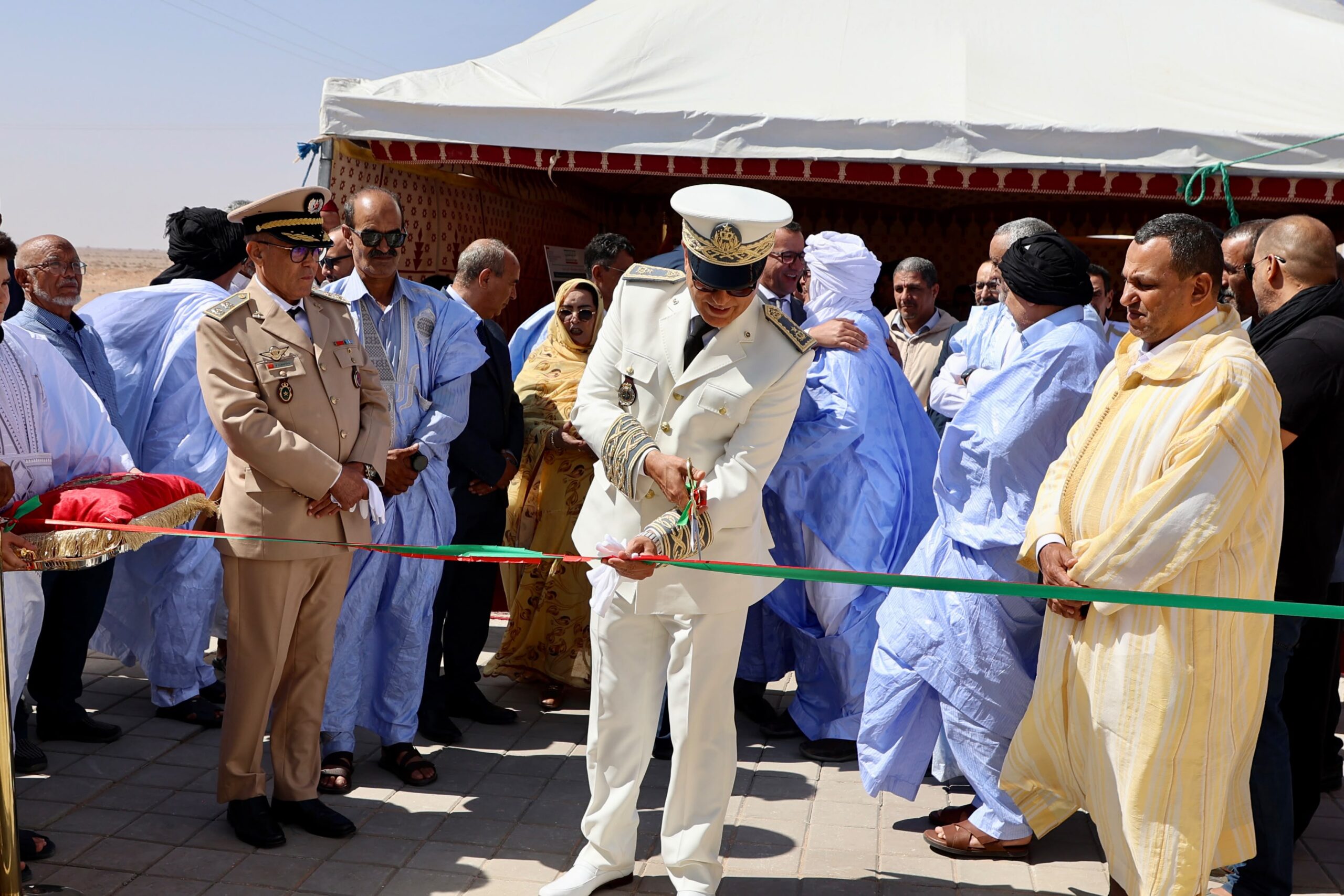 عامل إقليم السمارة يطلق مشاريع تنموية بجماعة أمكالة على الحدود مع موريتانيا