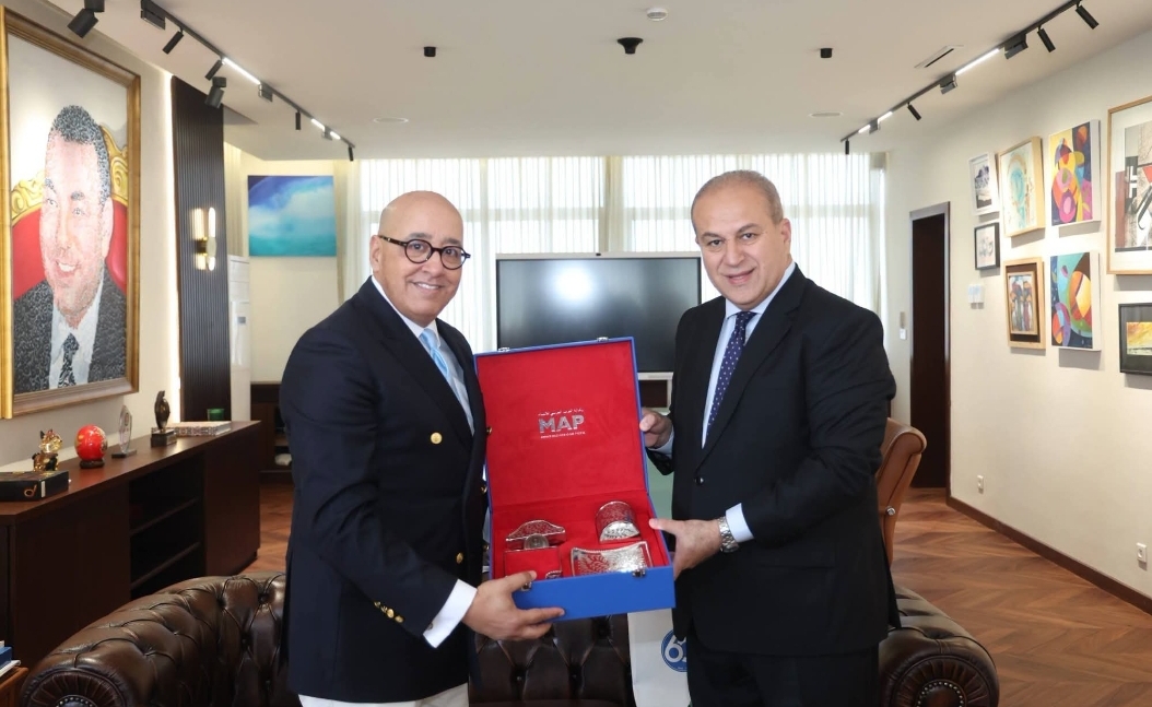 السفير المصري بالرباط يزور وكالة المغرب العربي للأنباء ويبحث آفاق التعاون الإعلامي