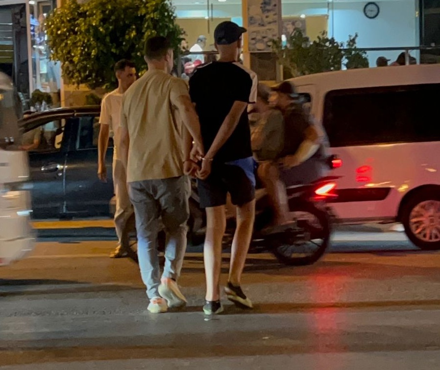 طنجة: إحالة قاصرين متورطين في سرقة هاتف لصحفي تحت تدابير الحراسة النظرية