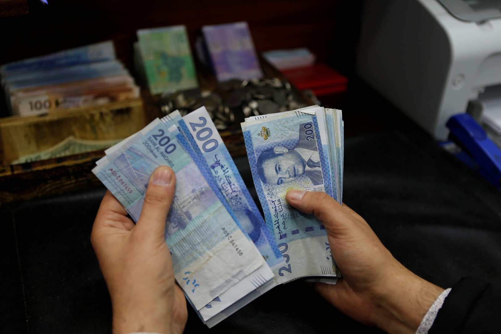 تقرير: مديونية الأسر سجلت أقوى ارتفاع لها منذ سنة 2012 جراء تسارع قروض السكن و الاستهلاك