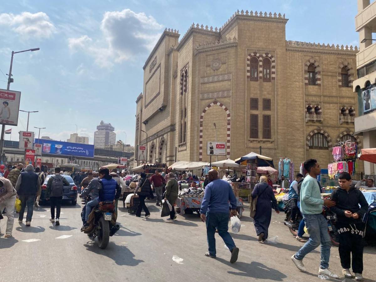 تراجع البطالة في مصر إلى 5.8% وسط تساؤلات عن جودة الوظائف