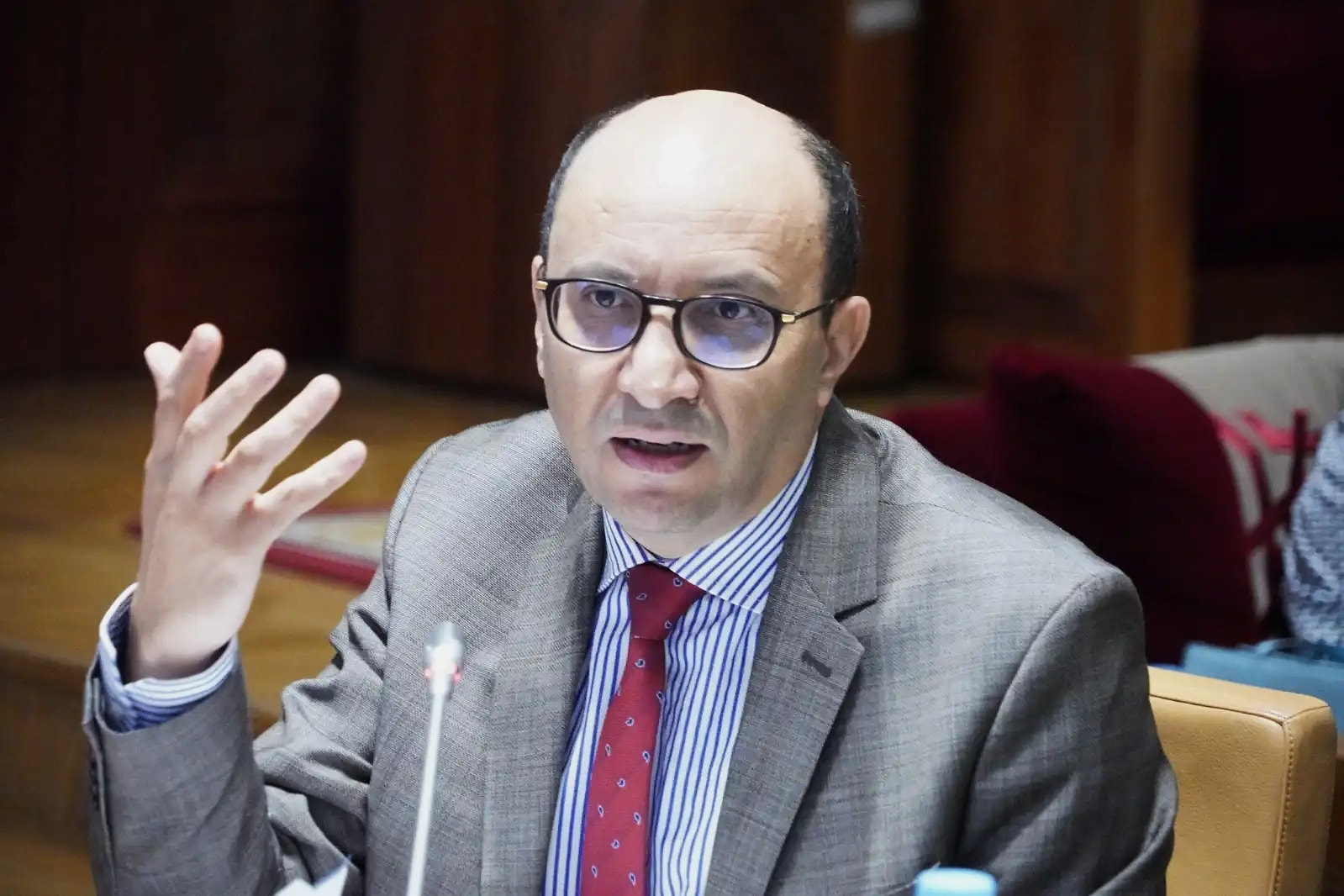 المراقبة الطبية المضادة تحت مجهر وسيط المملكة... كشف حدود التقدير الطبي والقرار الإداري