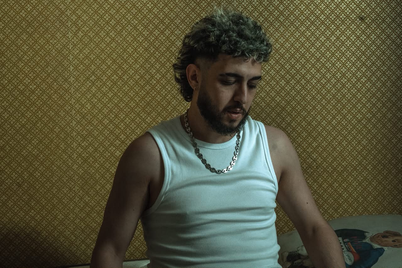 بعد عامين من الغياب عن الإصدارات الفردية... SHAW يعود بـ"PILLAVE"