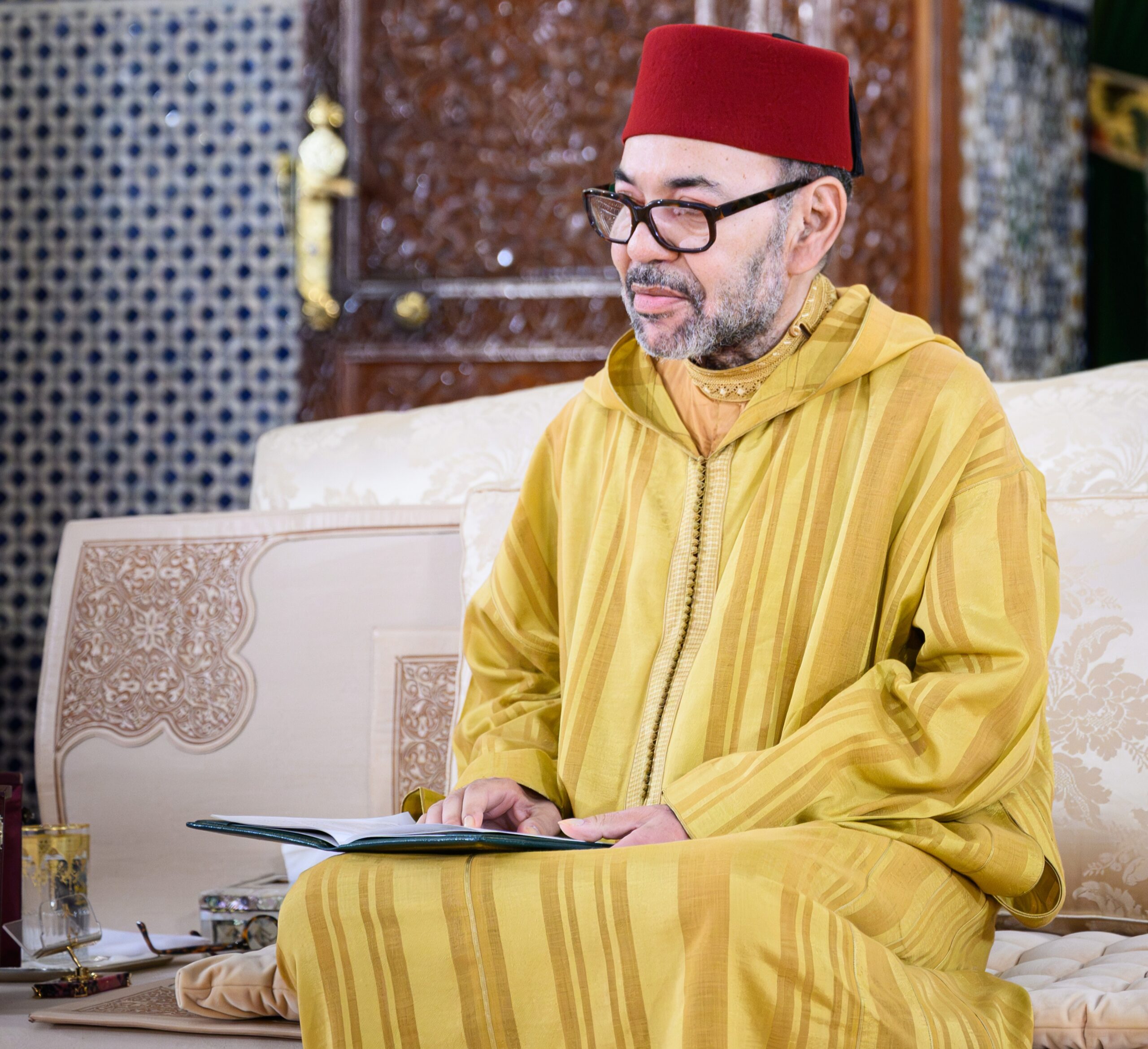الملك محمد السادس يترأس بالقصر الملكي بالرباط حفلا دينيا إحياء لليلة المولد النبوي 