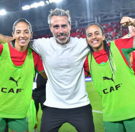 مدرب المنتخب النسوي: الأولوية حاليا لاسترجاع الطراوة البدنية وإعادة التركيز الذهني للاعبات