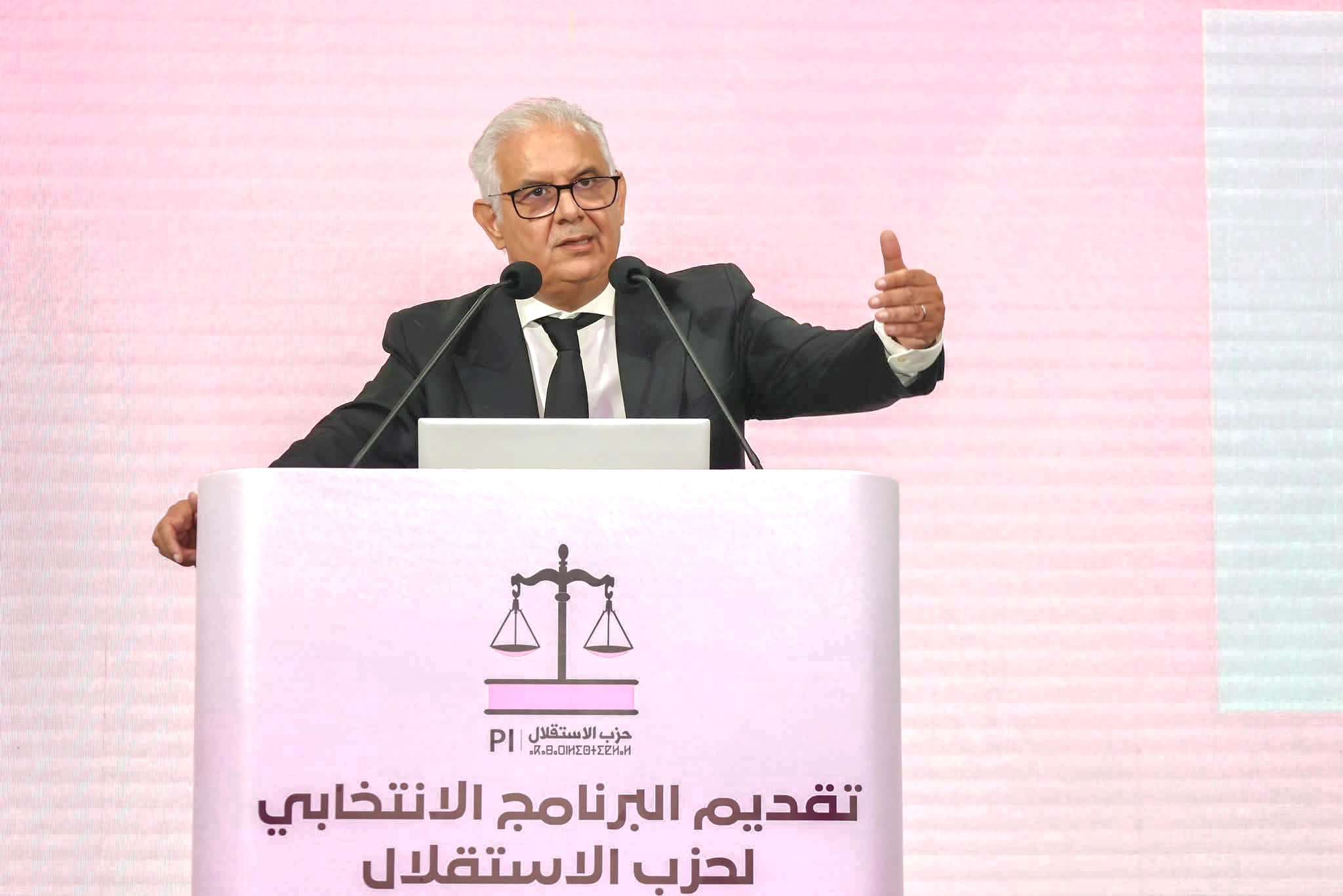 بركة: الشباب فقد الثقة.. ولا يجب «تغطية الشمس بالغربال»