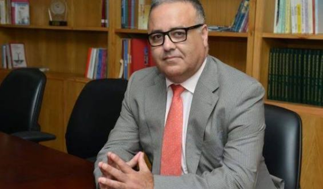 إسبانيا تأتي أيضاً من الجنوب